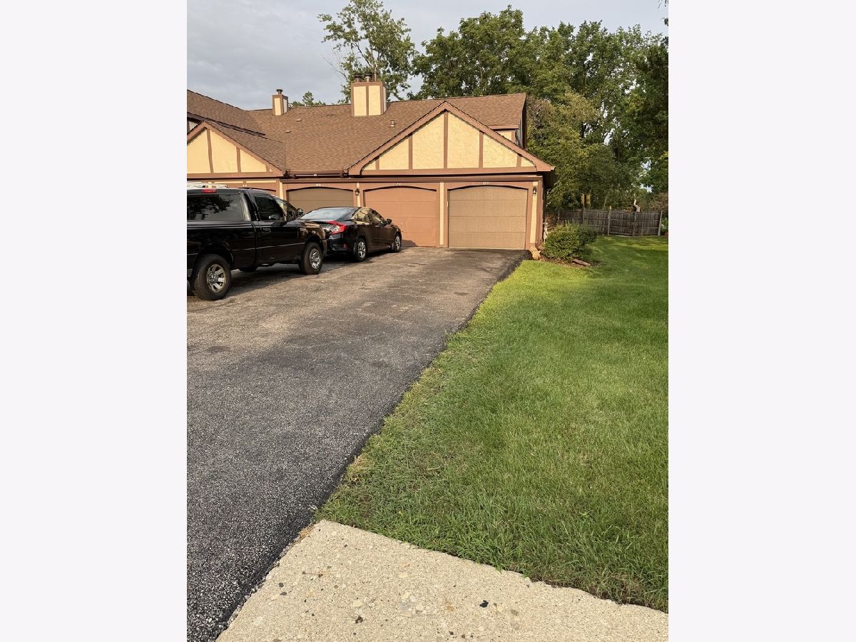  Rented Rolling Meadows Illinois, 4980 Kimball Hill