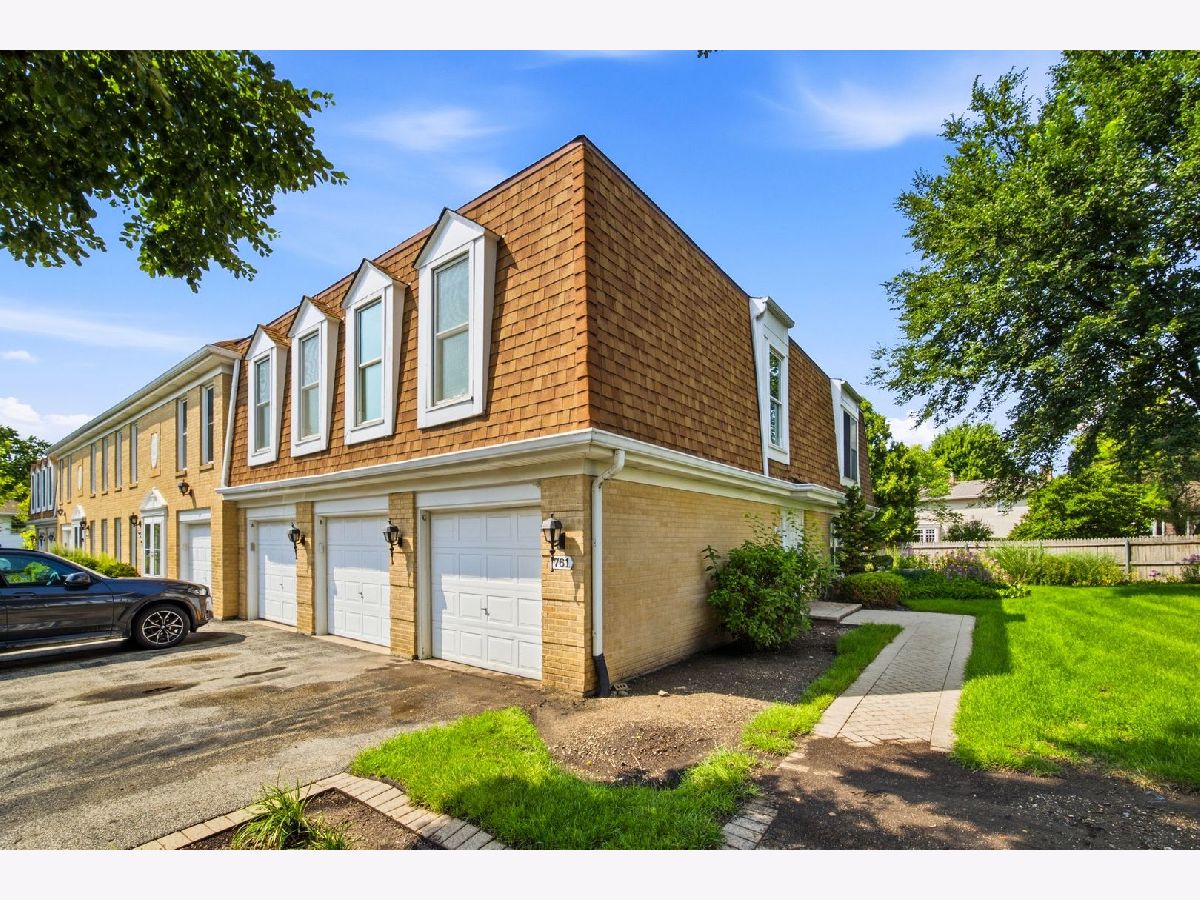  For Sale Libertyville Illinois, 761 Garfield Avenue