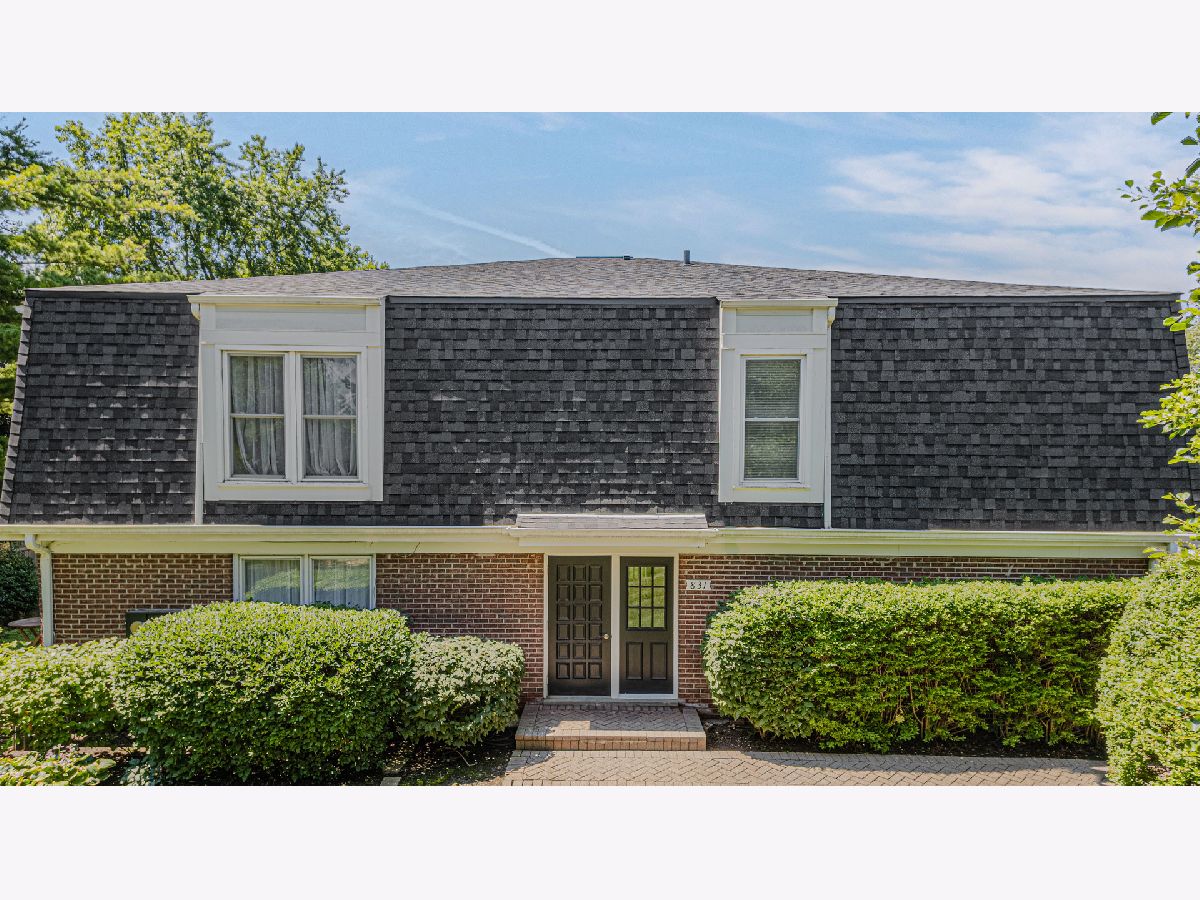  For Rent Libertyville Illinois, 831 Garfield