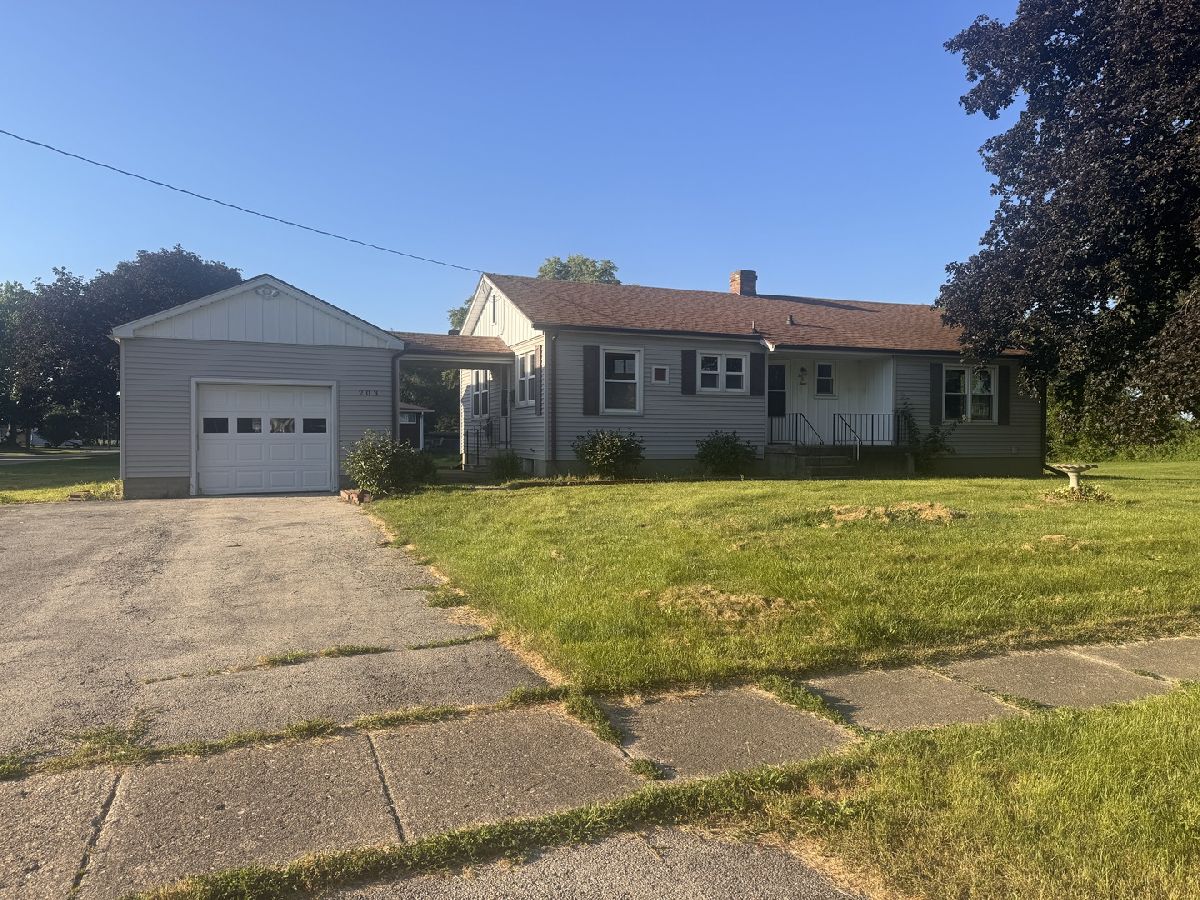  For Sale Genoa Illinois, 203 2nd Street