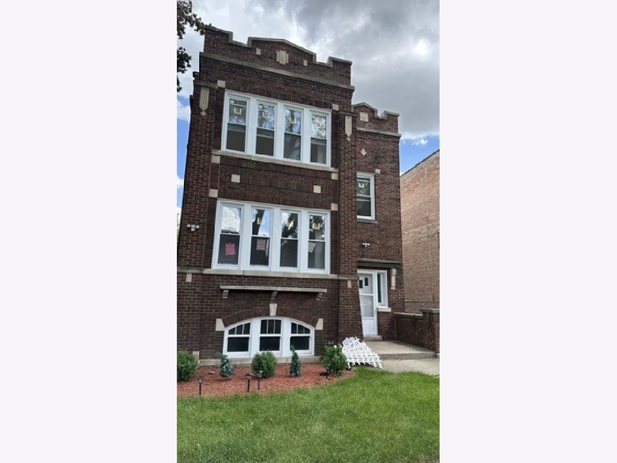  Rented Berwyn Illinois, 2101 Gunderson