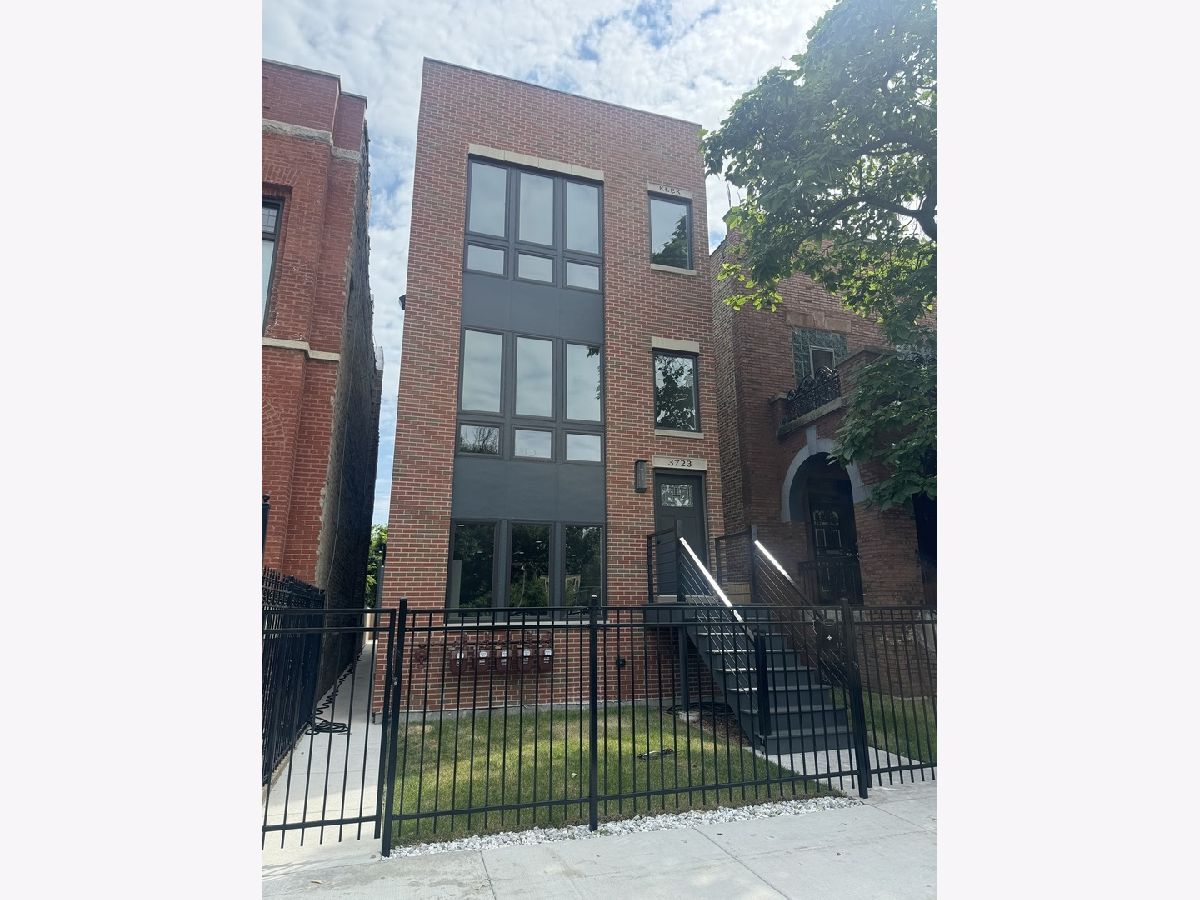  For Rent Chicago Illinois, 3723 Lake Park