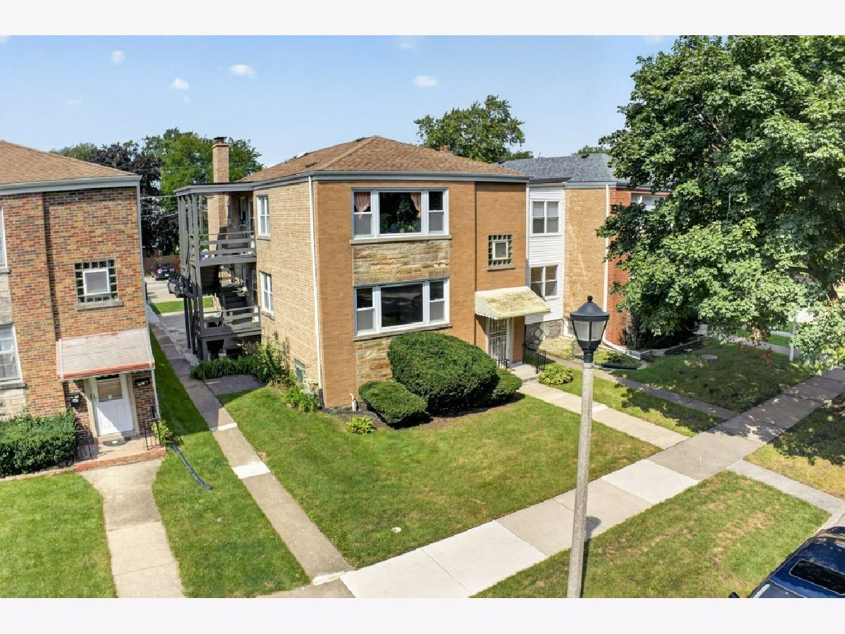  For Sale Skokie Illinois, 8152 Knox Avenue
