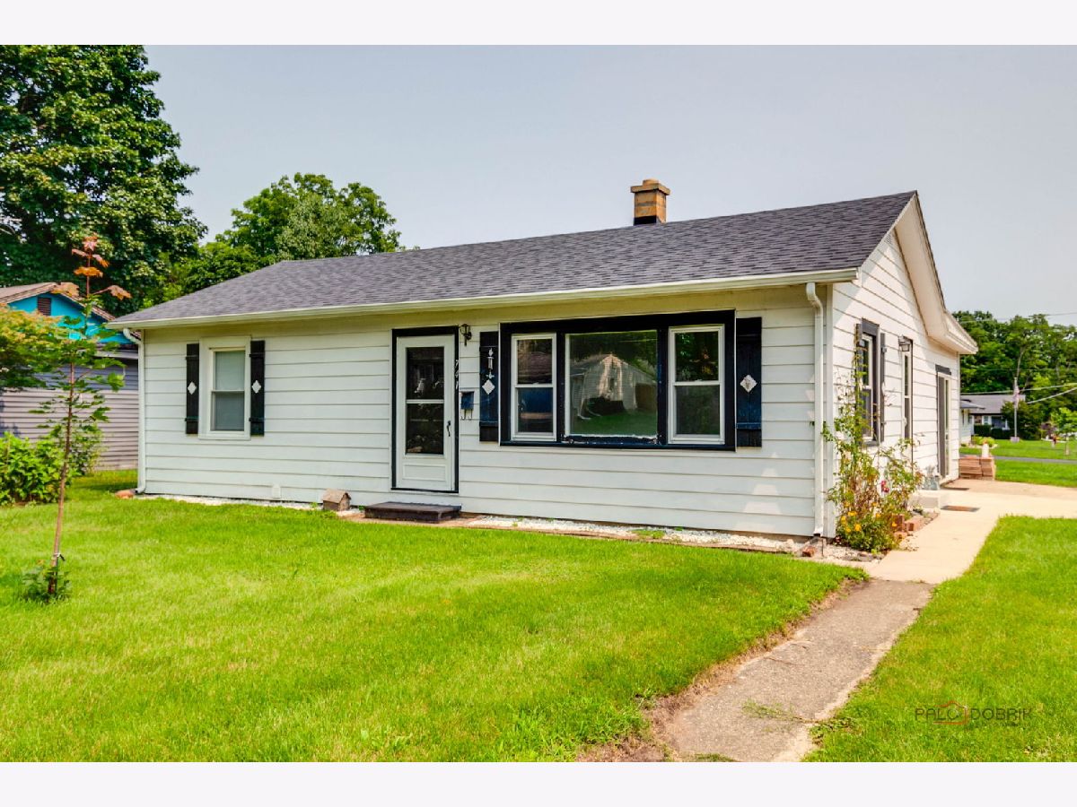  For Sale Winthrop Harbor Illinois, 741 Franklin Avenue