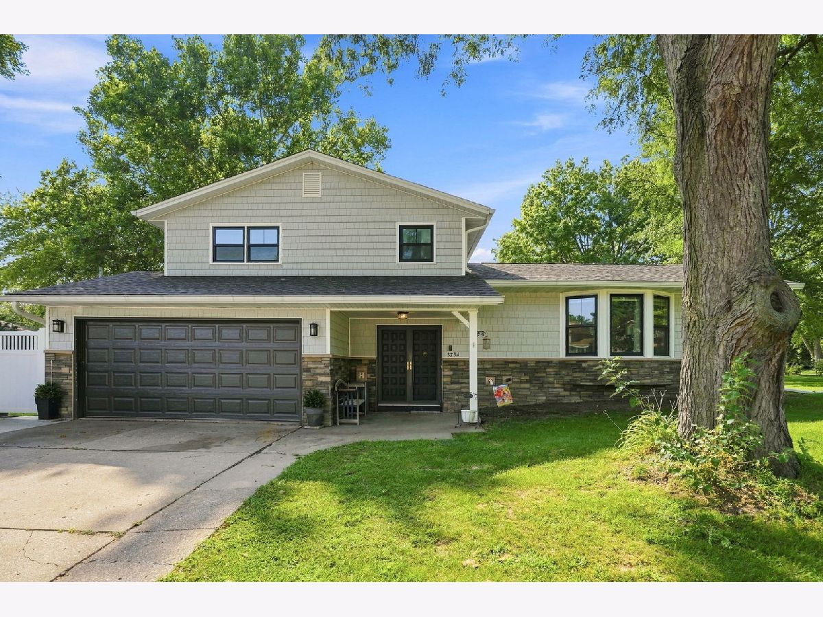  For Sale Davenport Iowa, 3734 Lorton Avenue