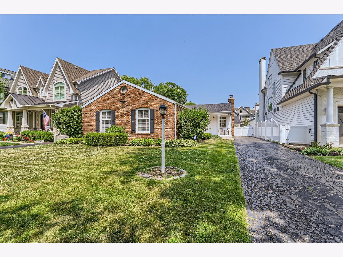  For Rent Western Springs Illinois, 5309 Central