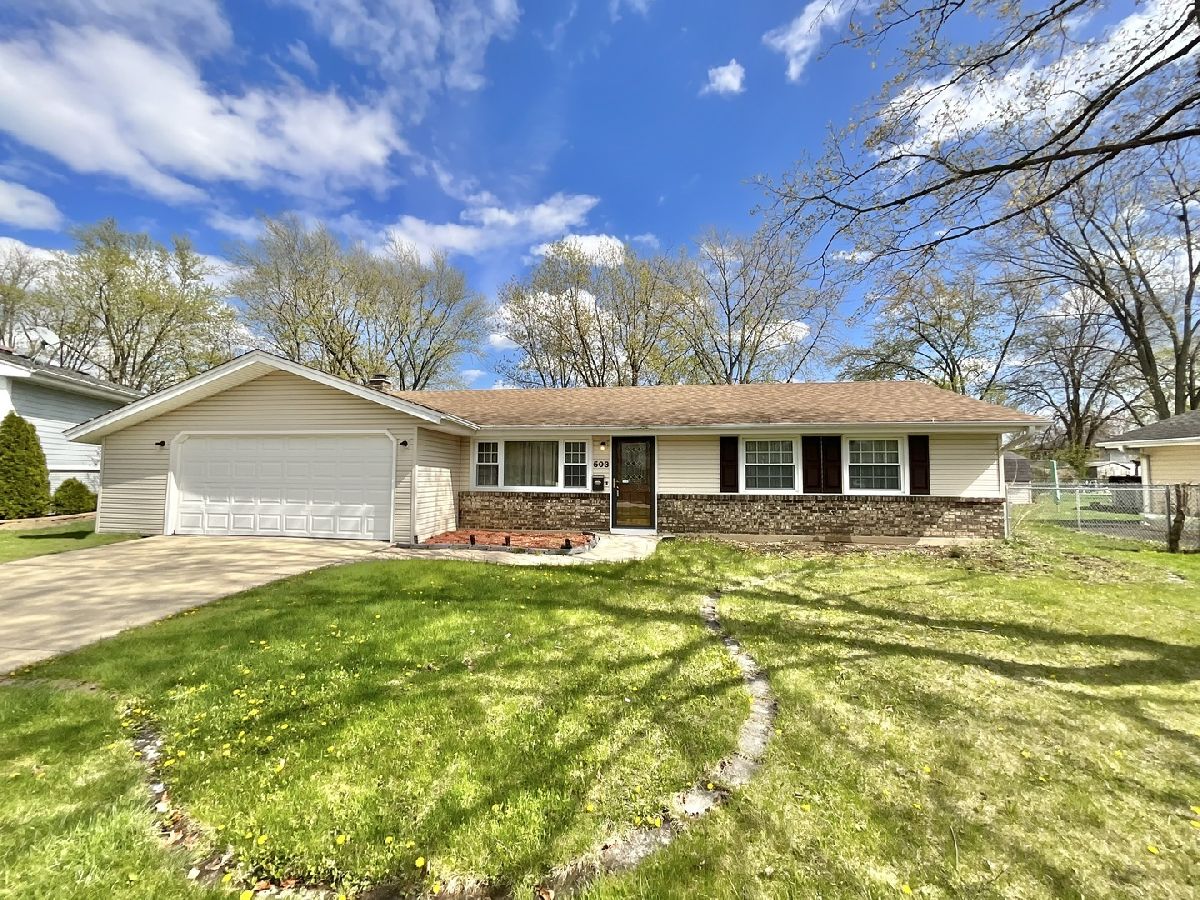Homes & Condos & Townhomes For Rent Weathersfield Schaumburg Illinois, 503 Case