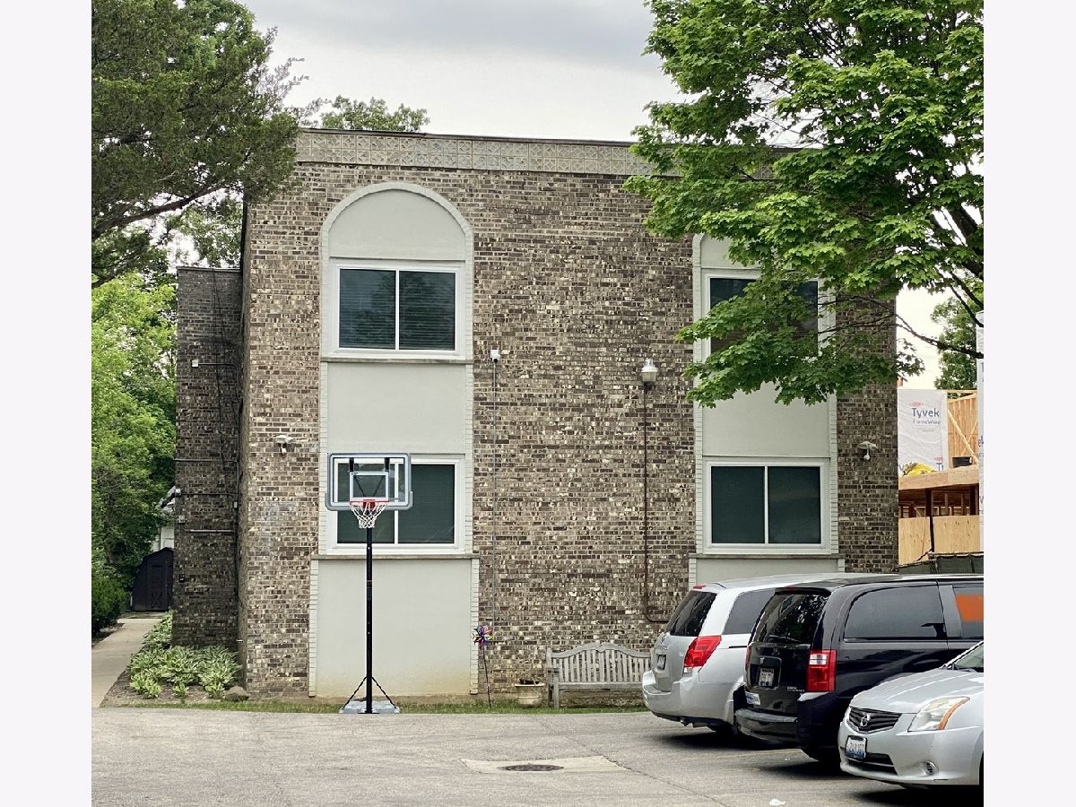  For Rent Highland Park Illinois, 2121 Saint Johns