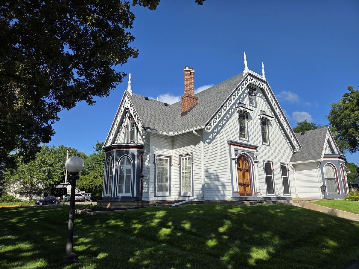  For Sale Belvidere Illinois, 425 Lincoln Avenue