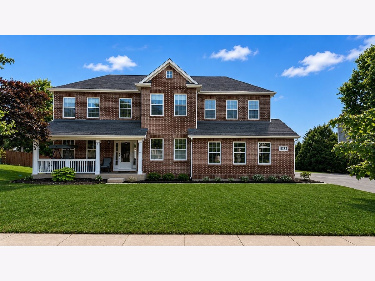 Homes For Sale Lions Chase Huntley Illinois, 11293 Nicollet Lane
