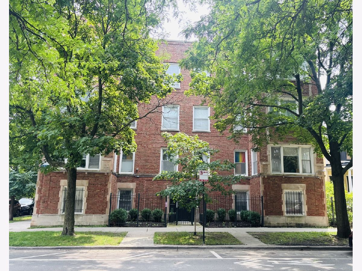  Rented Chicago Illinois, 1511 Pratt