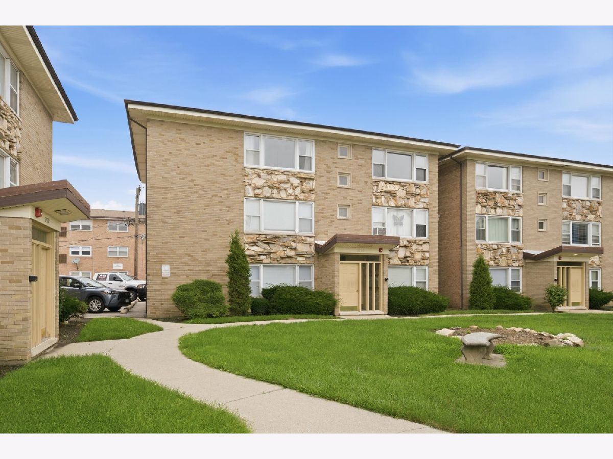  For Sale Merrionette Park Illinois, 3170 Meadow Lane
