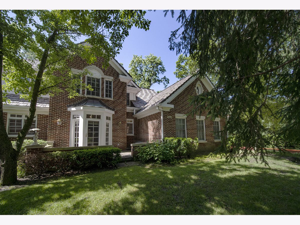 Townhomes For Sale Woodland Creek Manor Lake Forest Illinois, 863 Gloucester Crossing