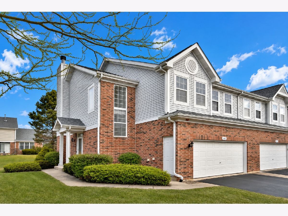 Townhomes For Sale Chestnut Hills Burr Ridge Illinois, 129 Chestnut Hills Circle