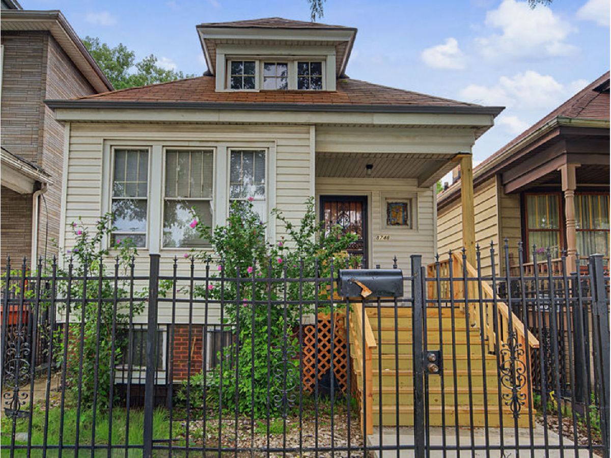  For Rent Chicago Illinois, 8748 Marquette