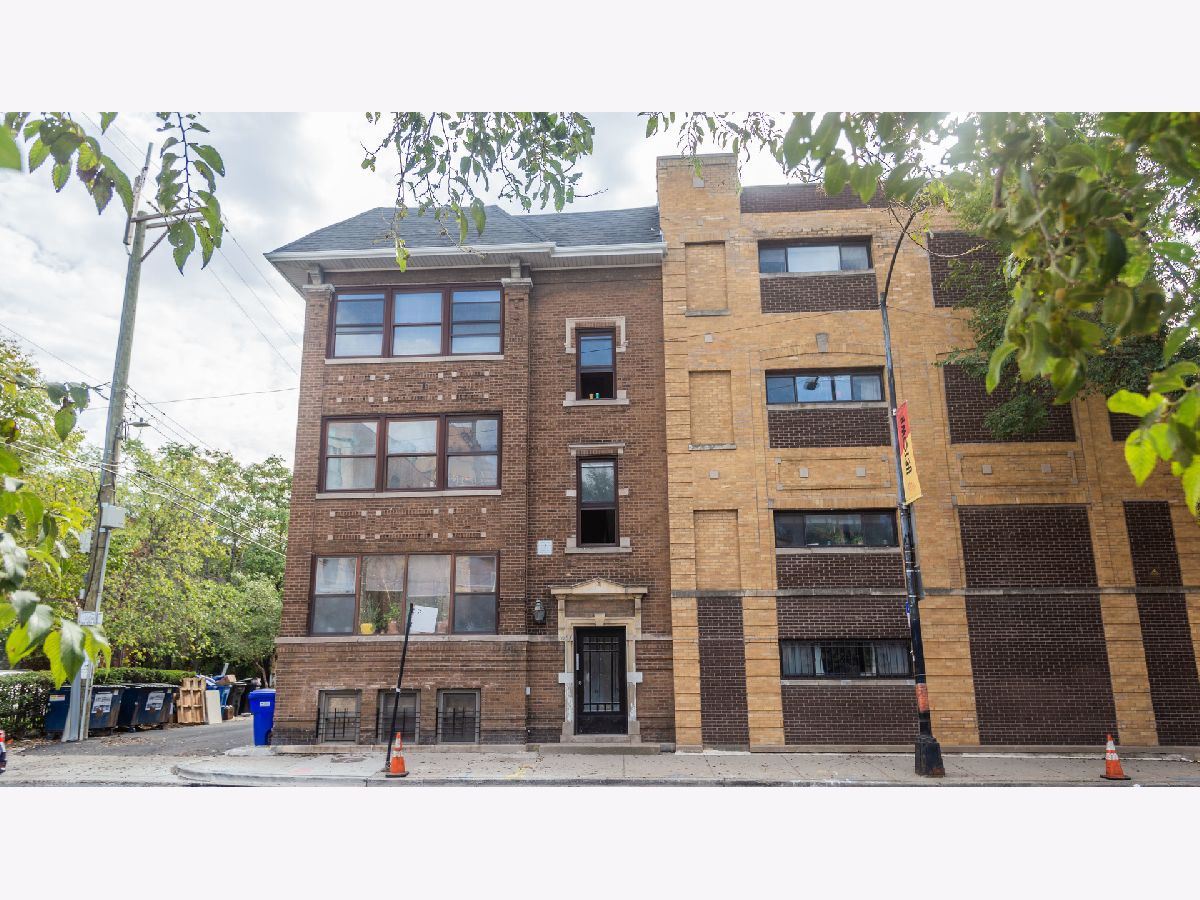  Rented Chicago Illinois, 1057 Foster
