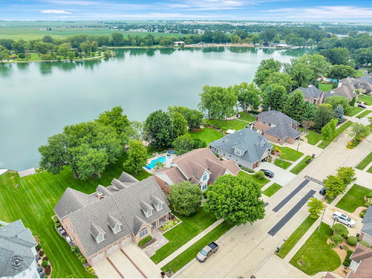  For Sale Manteno Illinois, 1210 Westshore Boulevard
