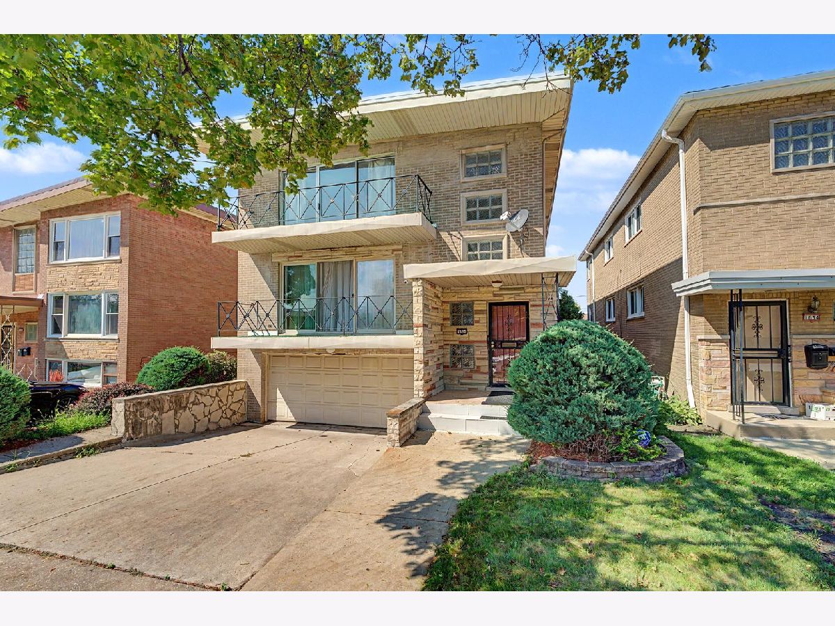  For Sale Chicago Illinois, 1630 92nd Place