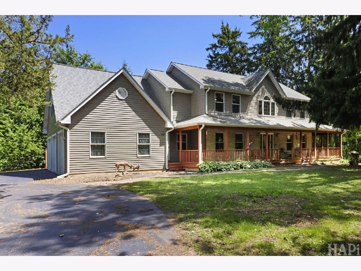  For Sale Antioch Illinois, 26268 Springwell Avenue