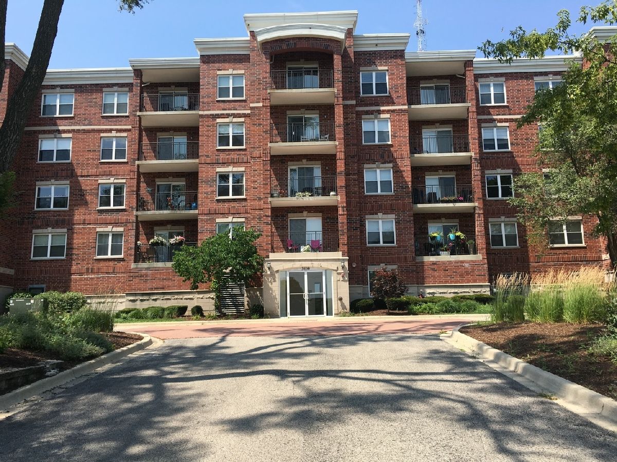  Rented Arlington Heights Illinois, 3420 Old Arlington Heights