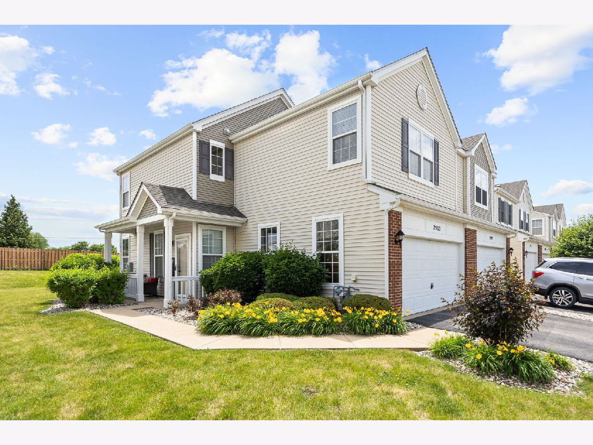  For Sale Manhattan Illinois, 25025 Clare Circle