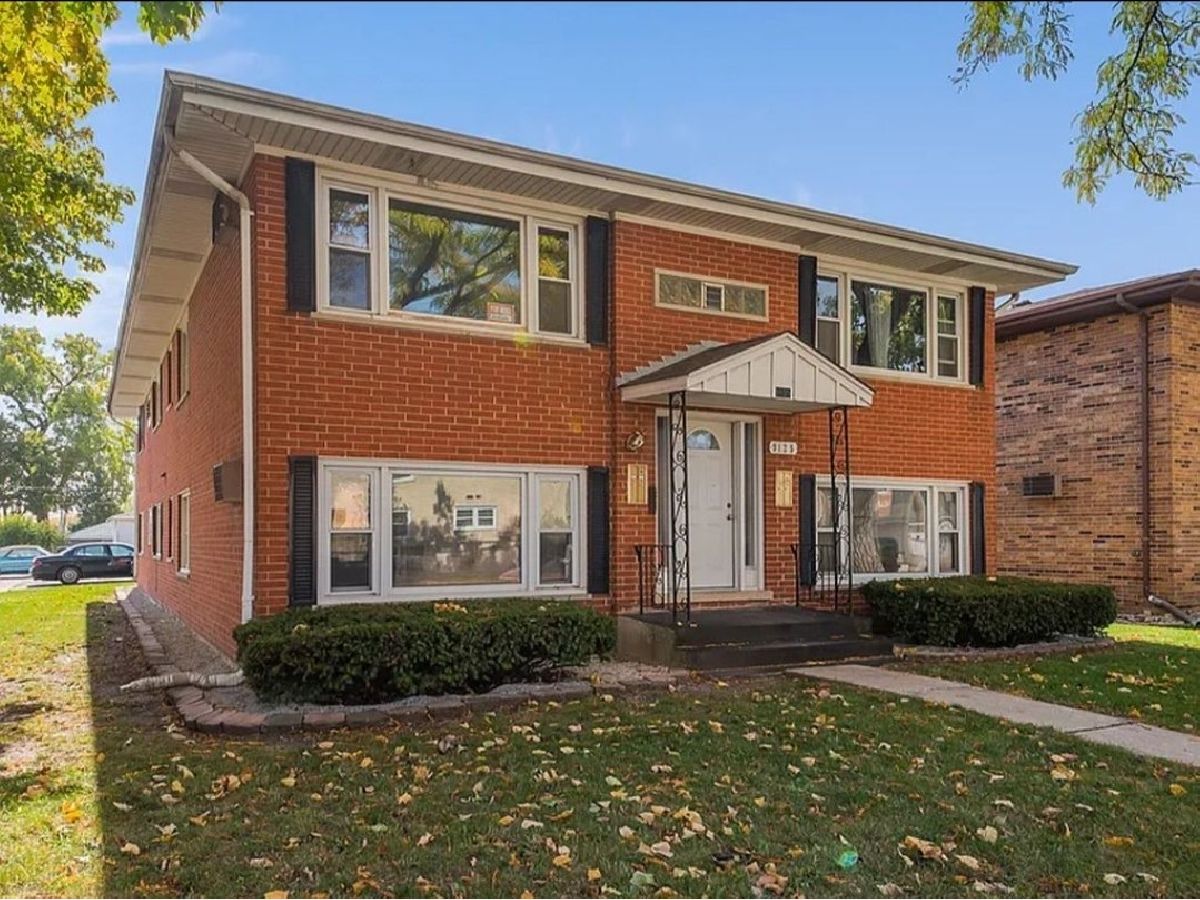  Rented Brookfield Illinois, 9125 Sahler