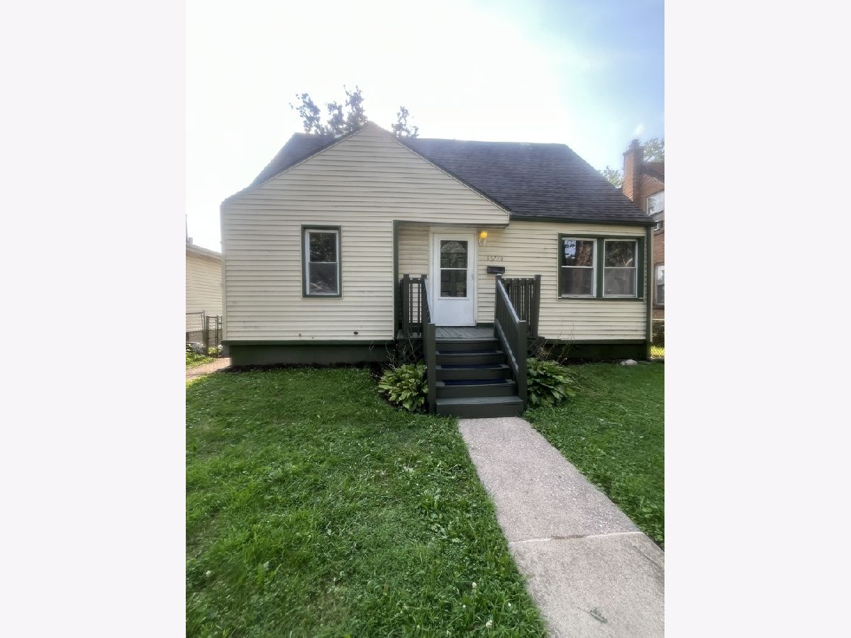  For Sale Hazel Crest Illinois, 16750 Bulger Avenue