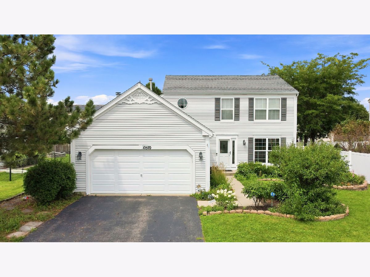 Homes & Townhomes For Rent Wing Pointe Huntley Illinois, 10570 Wing Pointe