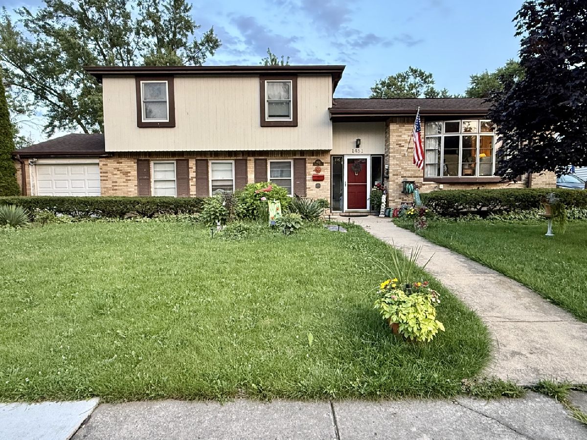 Homes For Sale Winston Park Palatine Illinois, 1451 Gloria Drive