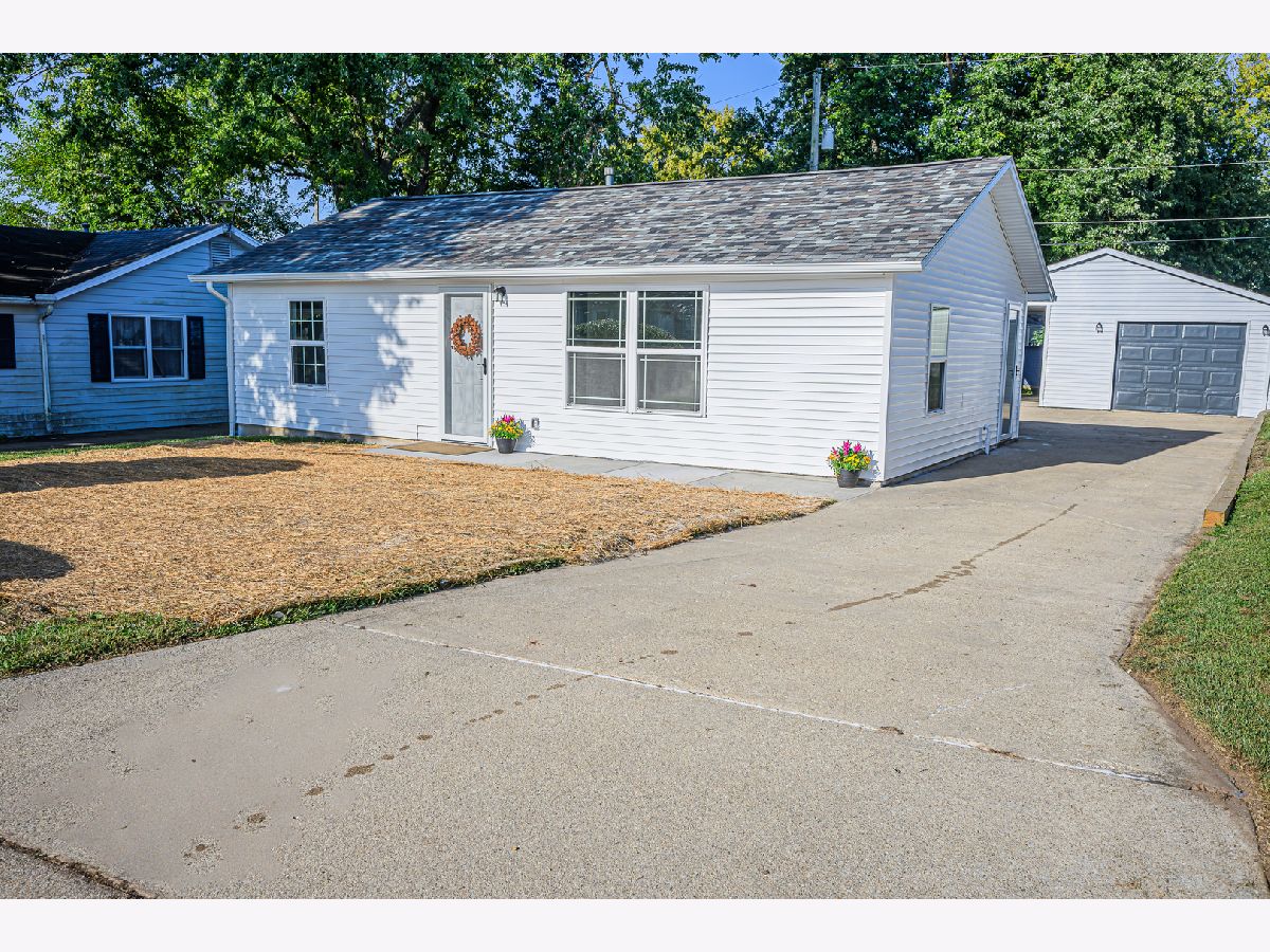  For Sale Bloomington Illinois, 3019 Robert Street