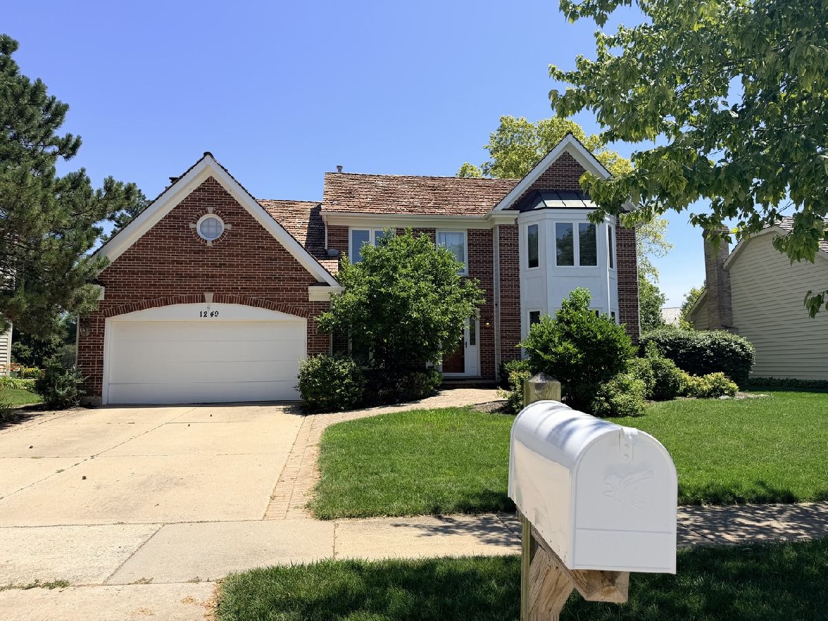 Homes For Rent Silver Lake Estates Palatine Illinois, 1249 Wellington