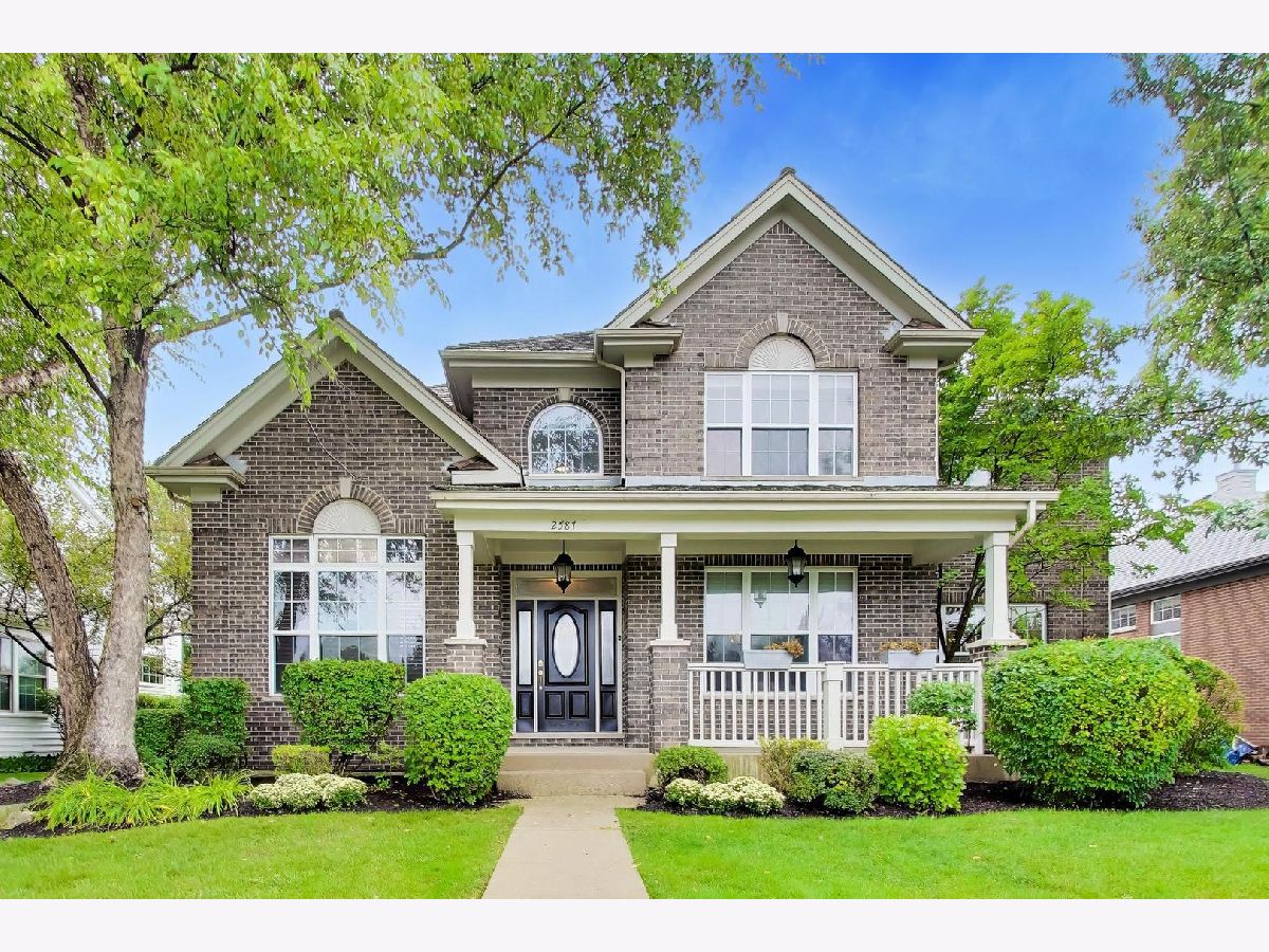 Homes & Townhomes & Condos For Sale The Glen Glenview Illinois, 2587 Chestnut Avenue