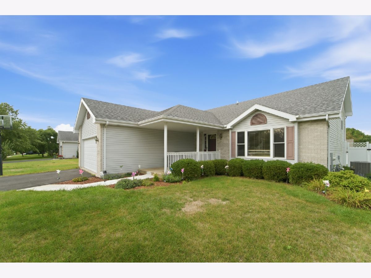  For Sale Bourbonnais Illinois, 1375 Cap Circle