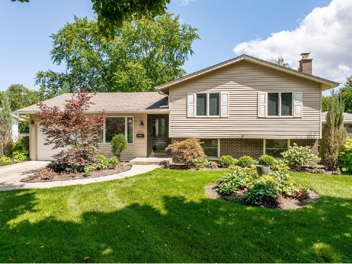  Sold Palatine Illinois, 1017 Timberlea