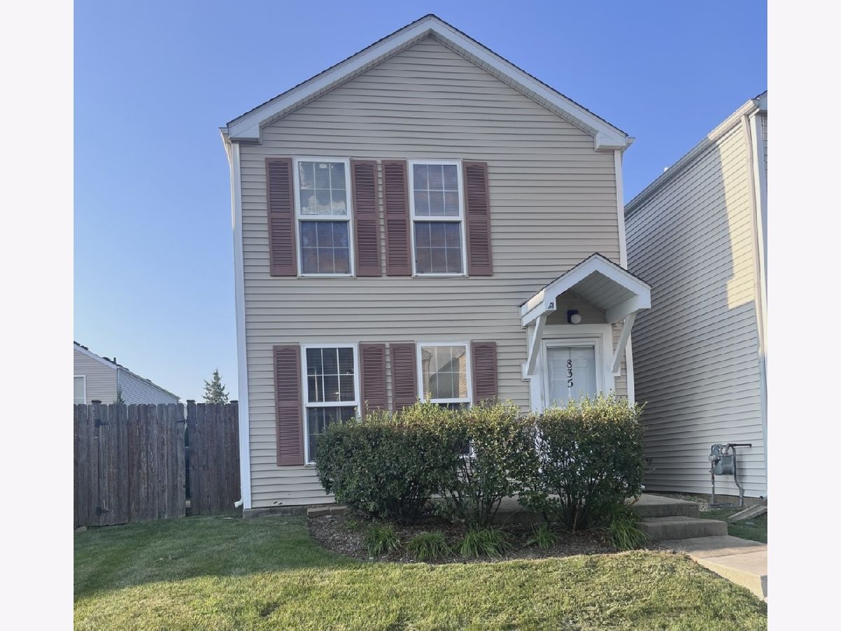 Homes & Townhomes & Condos For Sale Hometown Aurora Illinois, 835 Four Seasons Boulevard