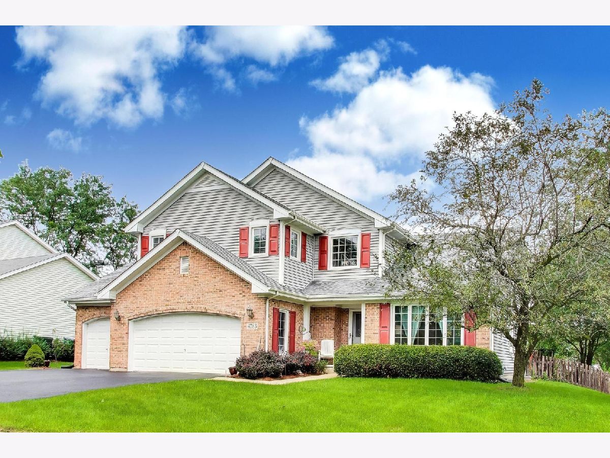 Homes For Sale Saddle Creek Naperville Illinois, 4783 Clearwater Lane