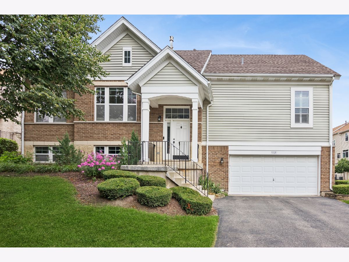 Townhomes For Sale Savannah Hanover Park Illinois, 5521 Cambridge Way