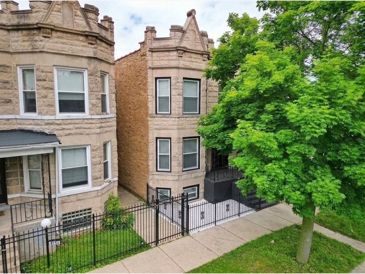  For Rent Chicago Illinois, 3316 Flournoy