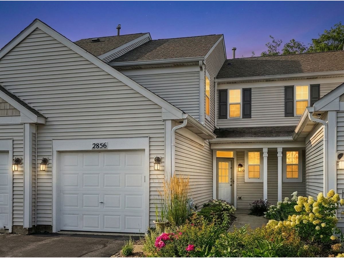 Townhomes & Condos For Sale Windridge Naperville Illinois, 2856 Gypsum Circle