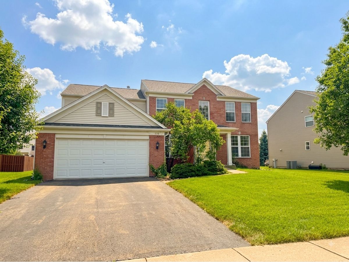 Homes For Sale Augusta Village Bolingbrook Illinois, 354 Hogan Street