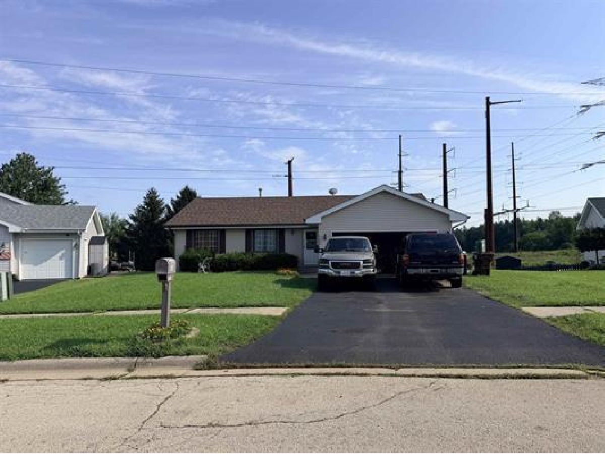  For Sale Loves Park Illinois, 5488 Torque Road