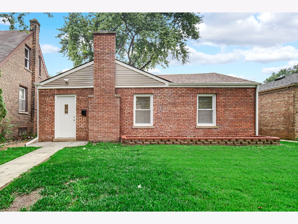  For Sale Riverdale Illinois, 13706 Atlantic Avenue