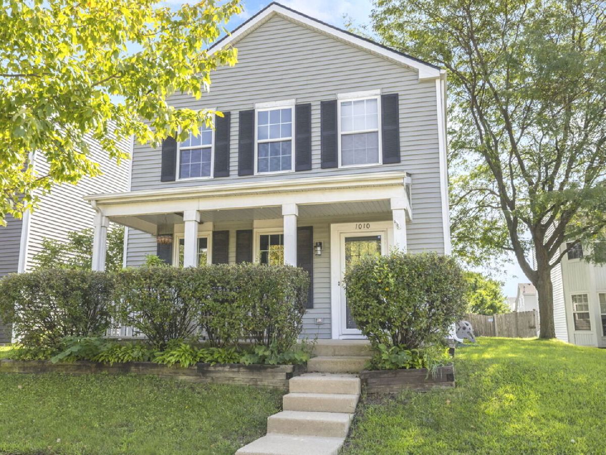 Homes & Townhomes & Condos For Sale Hometown Aurora Illinois, 1010 Symphony Drive