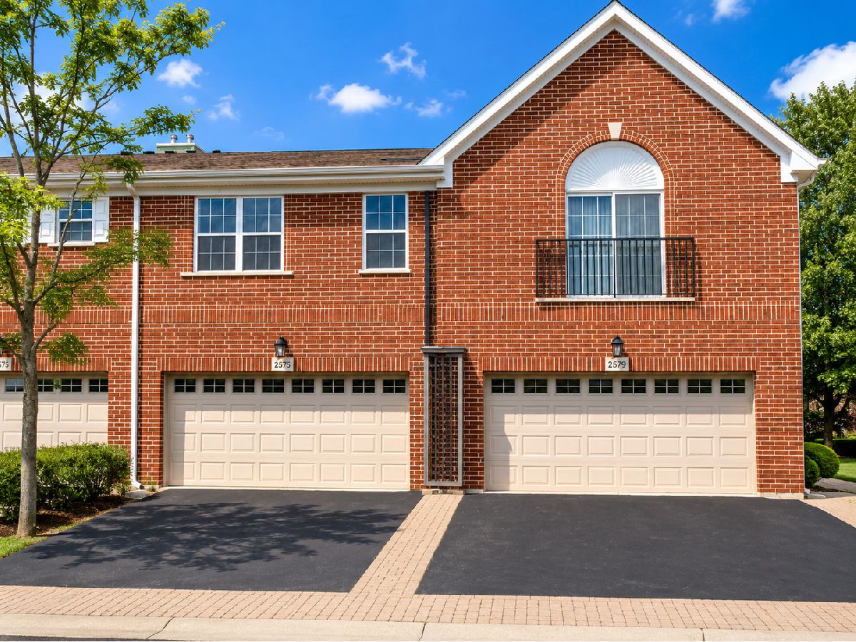 Townhomes Rented Northbrook Greens Northbrook Illinois, 2379 Chelsea