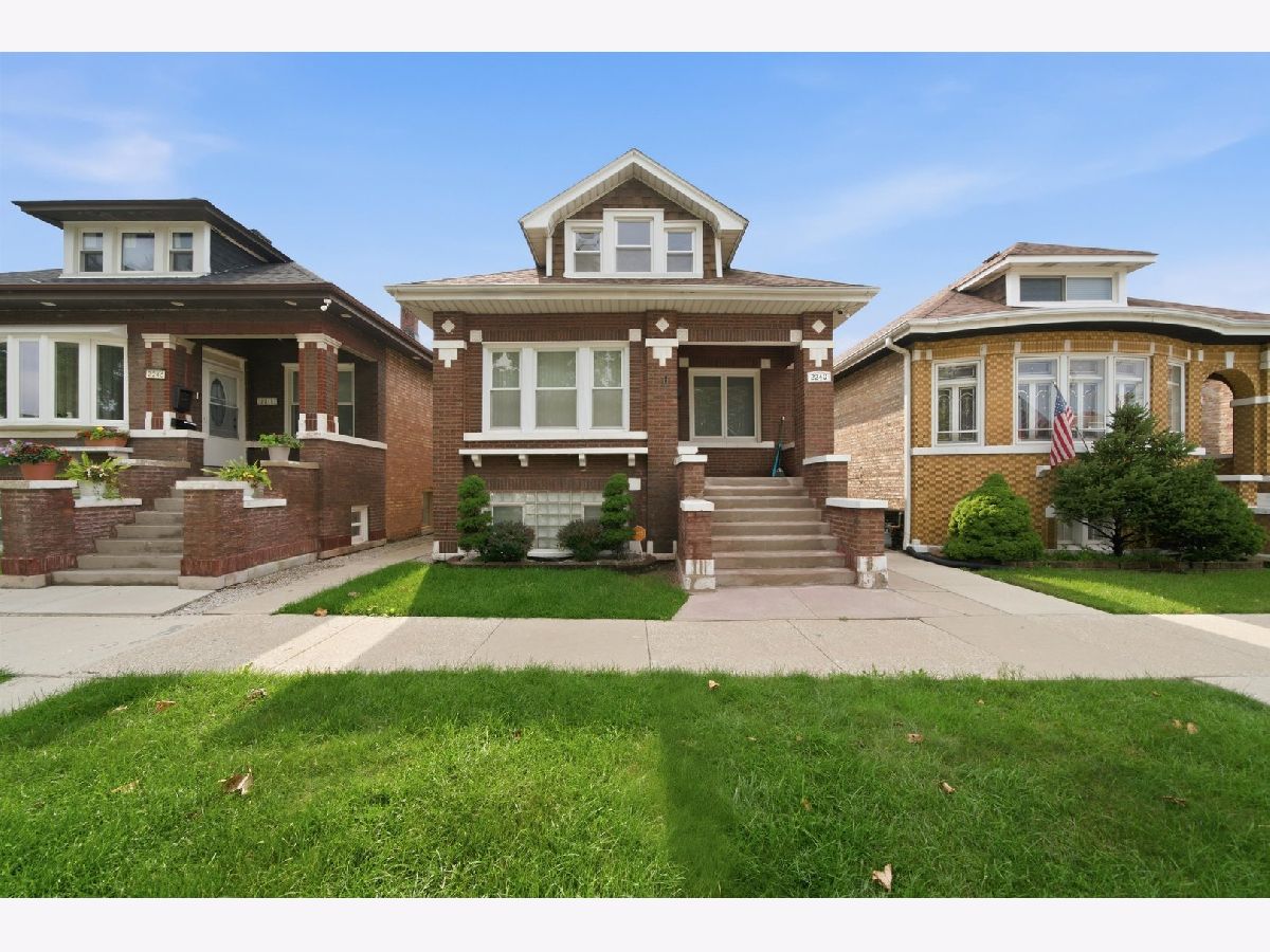  Rented Berwyn Illinois, 2240 Highland