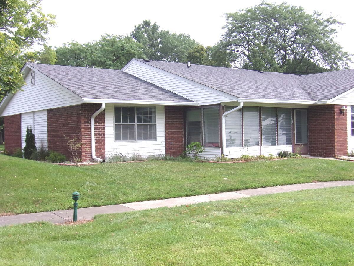  For Sale Fox Lake Illinois, 7405 Clarendon Court