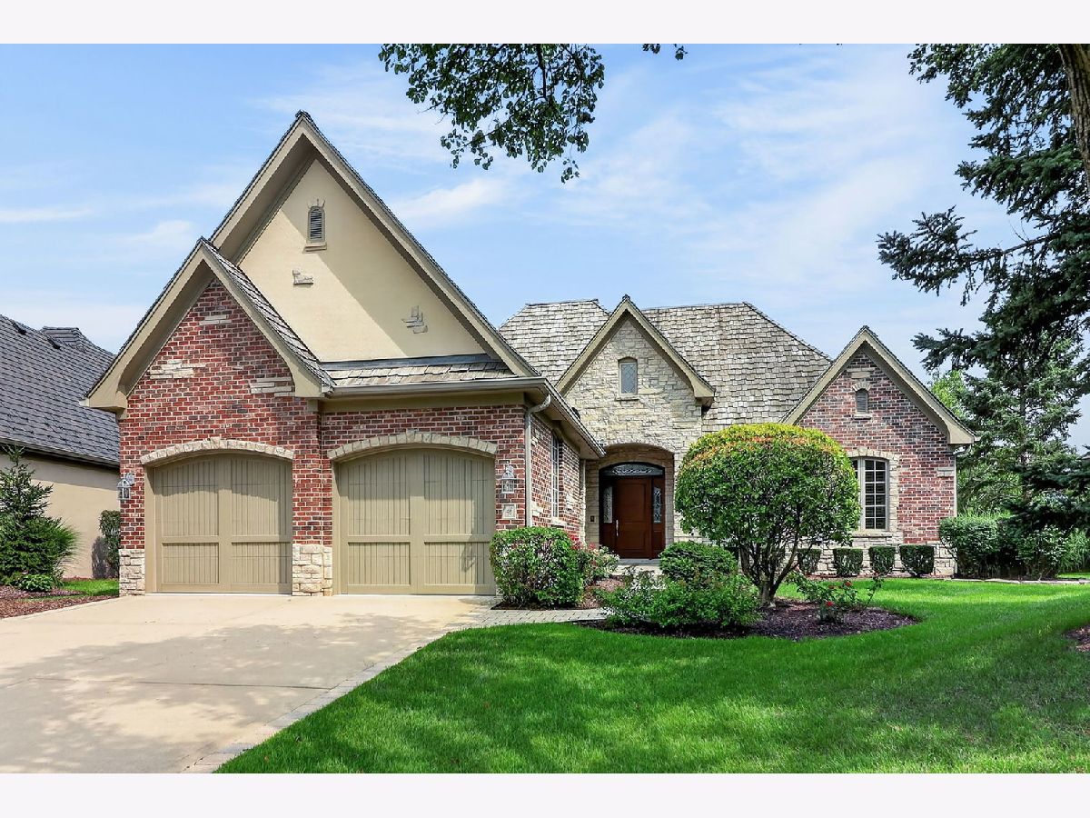  For Sale Oak Brook Illinois, 46 Forest Gate Circle