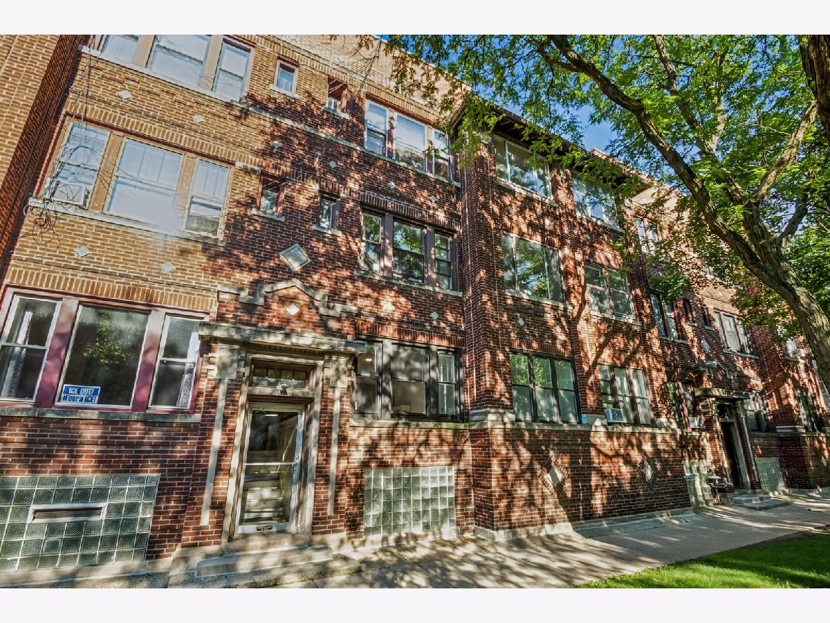  For Sale Chicago Illinois, 5463 Ellis Avenue