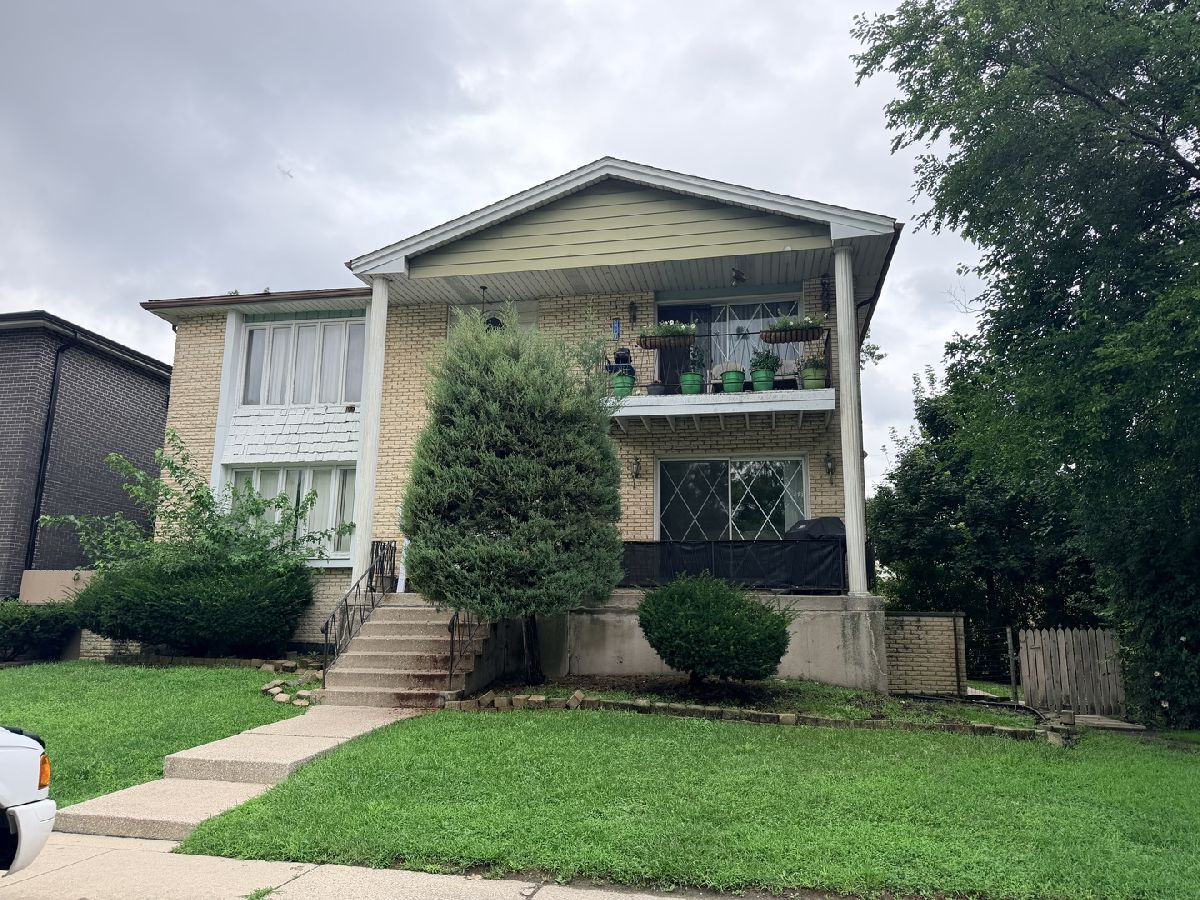  For Rent Worth Illinois, 11130 Columbus