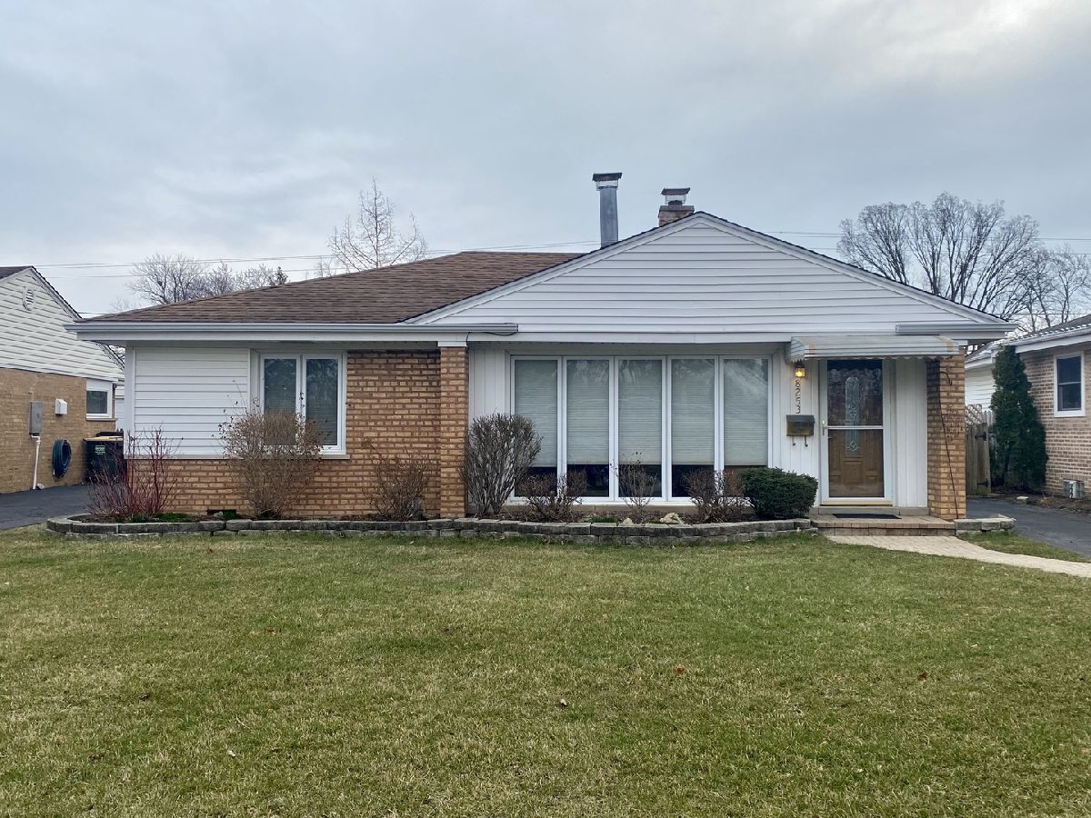  For Rent Niles Illinois, 8253 Washington